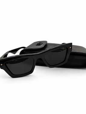Valentino Black Oversized Rectangular Sunglasses with sling pouch